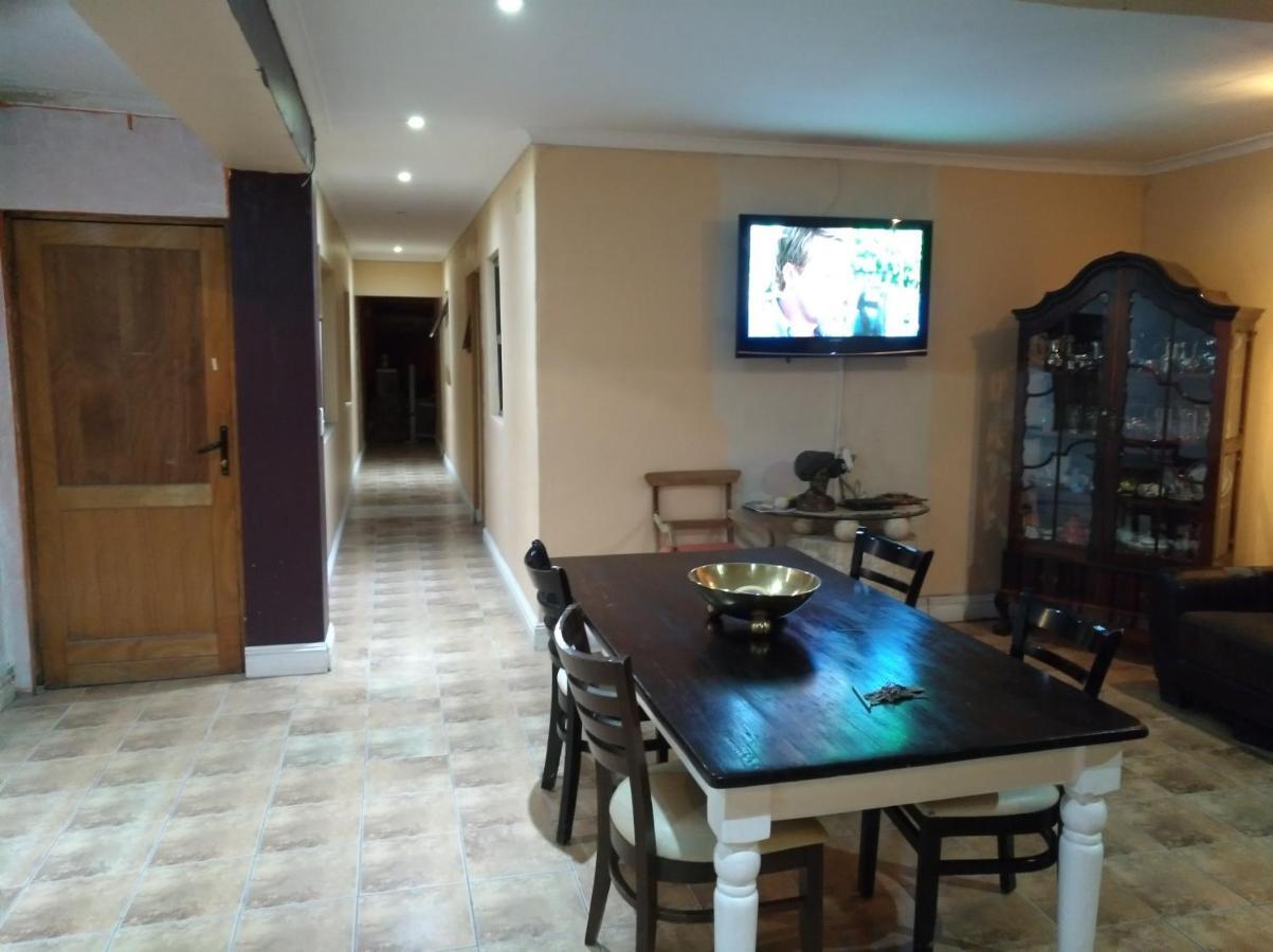 Liziwe'S Guest House Matroosfontein Екстериор снимка