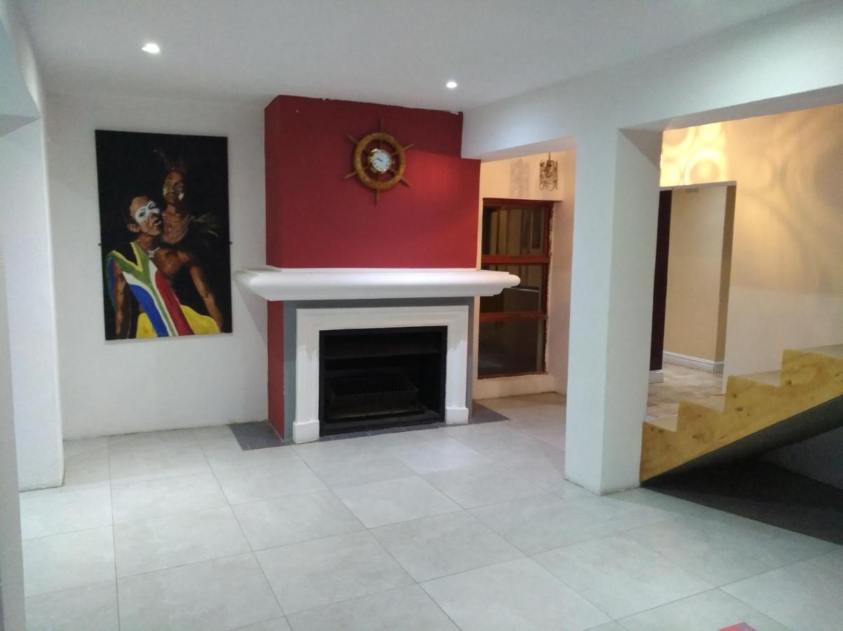 Liziwe'S Guest House Matroosfontein Екстериор снимка